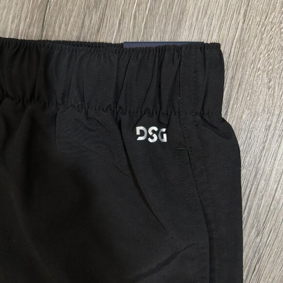 NWT DSG Womens High Rise Notched Shorts 3” Inseam Pockets, Size Medium - Picture 8 of 10